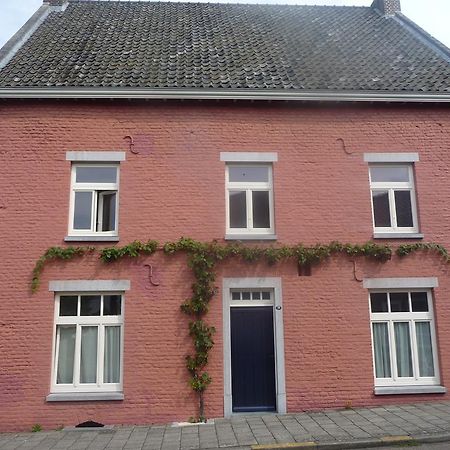 Het Rode Huis Bed & Breakfast Mechelen Exterior photo