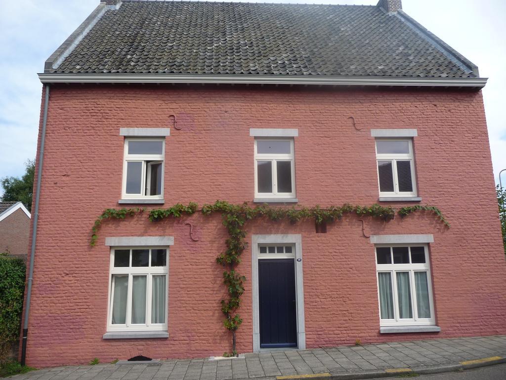 Het Rode Huis Bed & Breakfast Mechelen Exterior photo